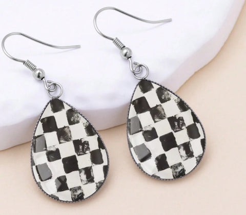 Checkered Tear Drop Earrings